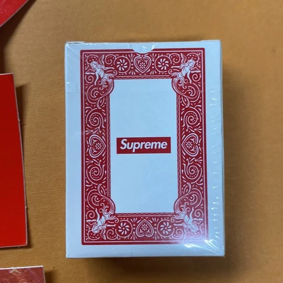 Supreme stickers & Bicycle mini playing cards set - Picture 4 of 5
